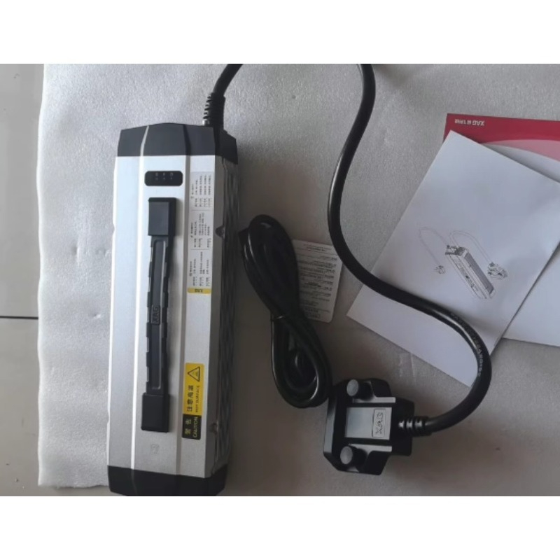 CM13600 Charger for 21-25years - đánh giá và giá Drone Battery Charger